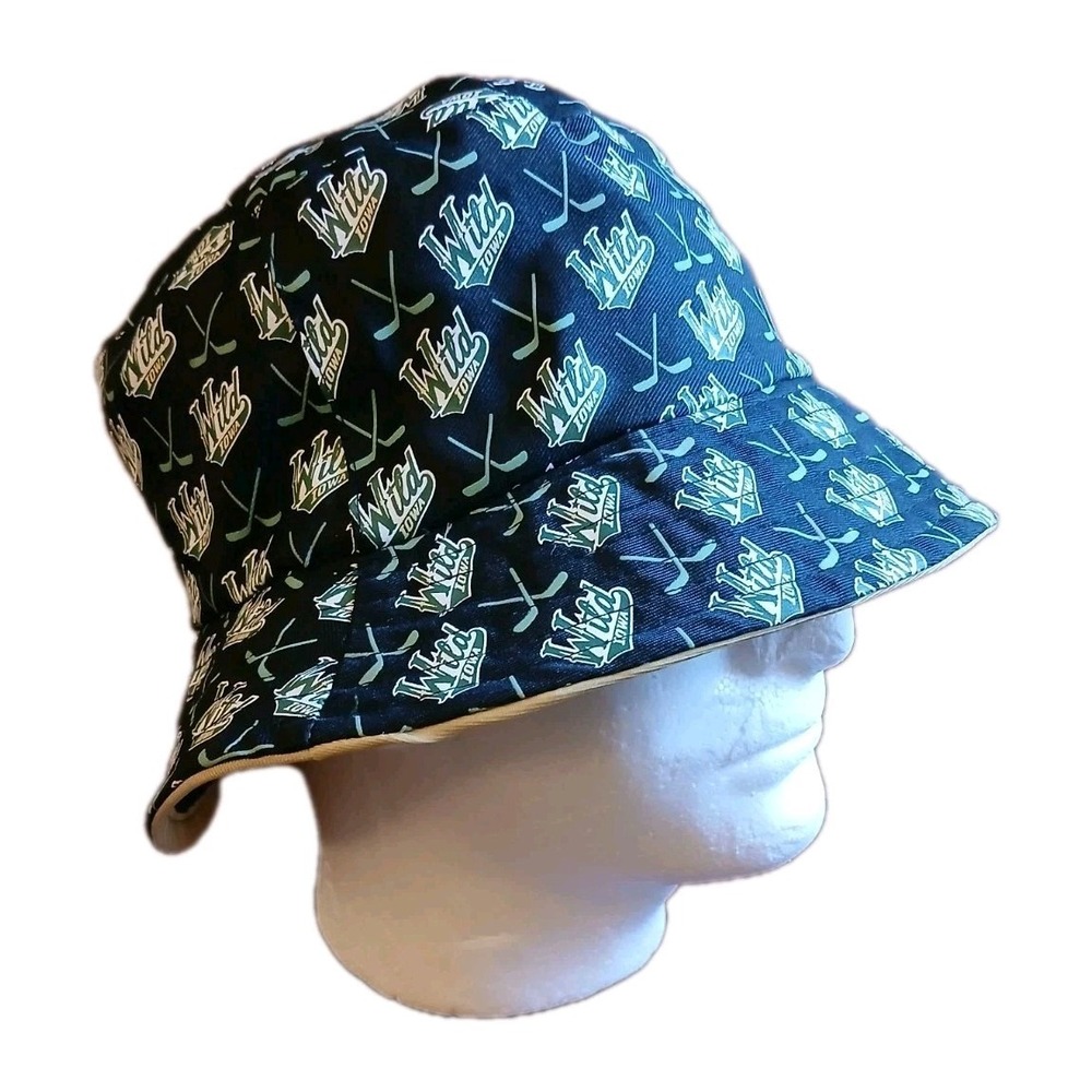 Iowa Wild Reversible Bucket Hat Men's Size‎ L/XL #1627